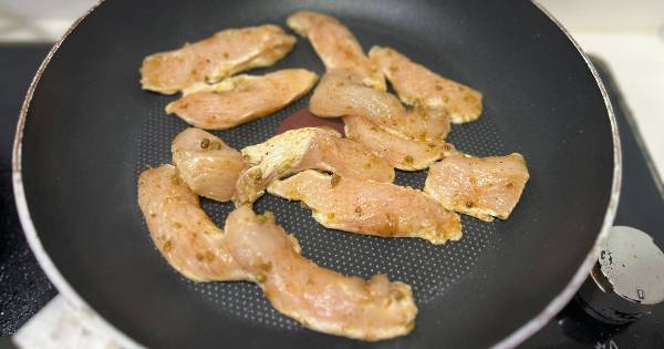 Tavuklu Çökertme Kebabı - Hazırlanışı 2