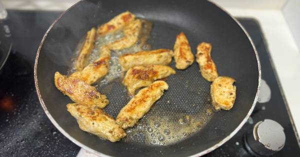 Tavuklu Çökertme Kebabı - Hazırlanışı 3